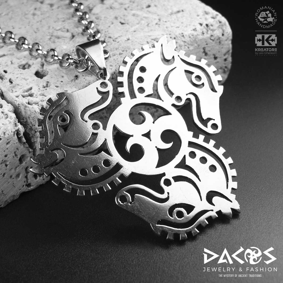 PANDANTIV DACIC – EQUO TRISKELION I