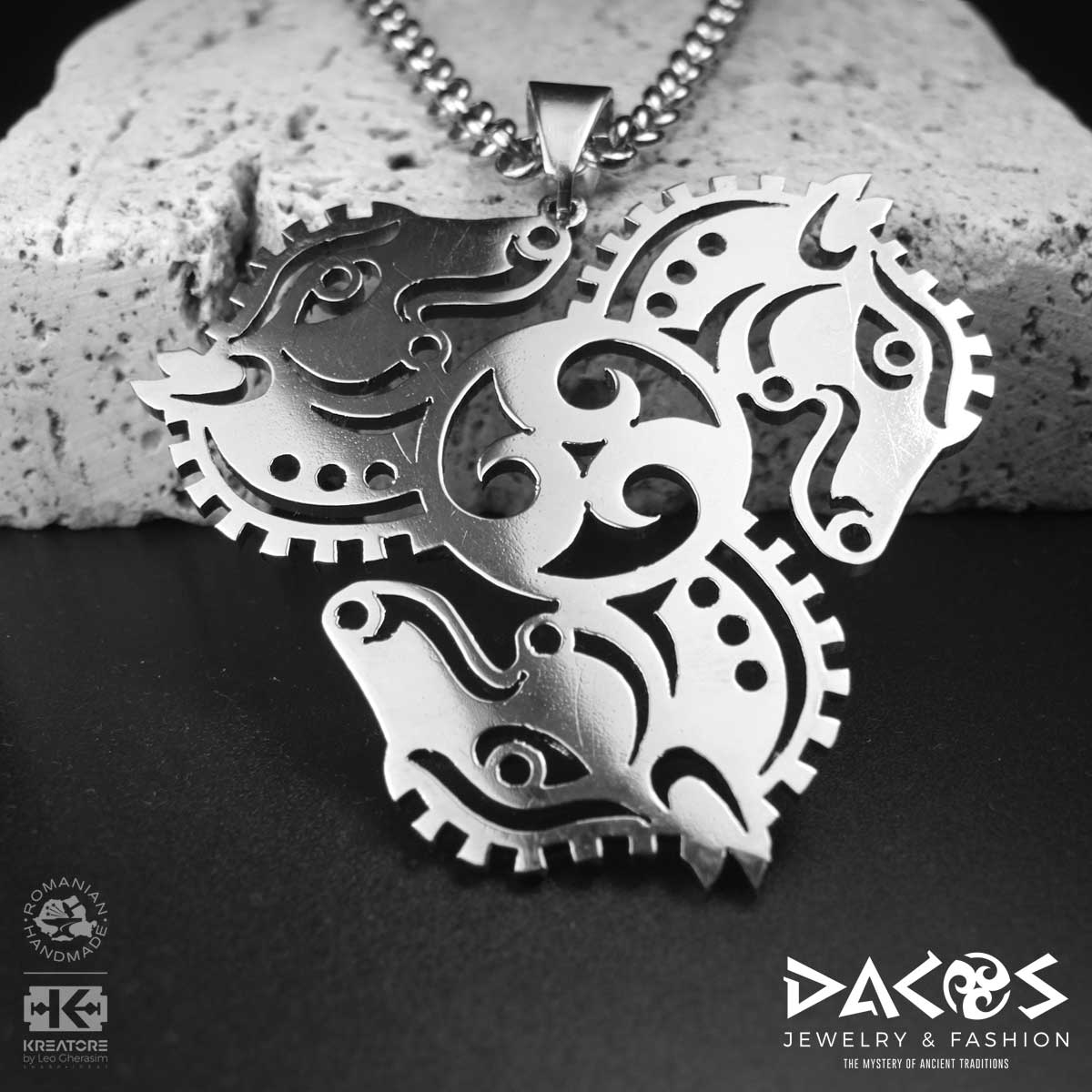 PANDANTIV DACIC – EQUO TRISKELION I