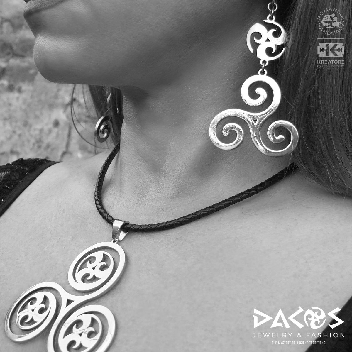 SET BIJUTERII DACICE – TRISKELION SPIRALIS