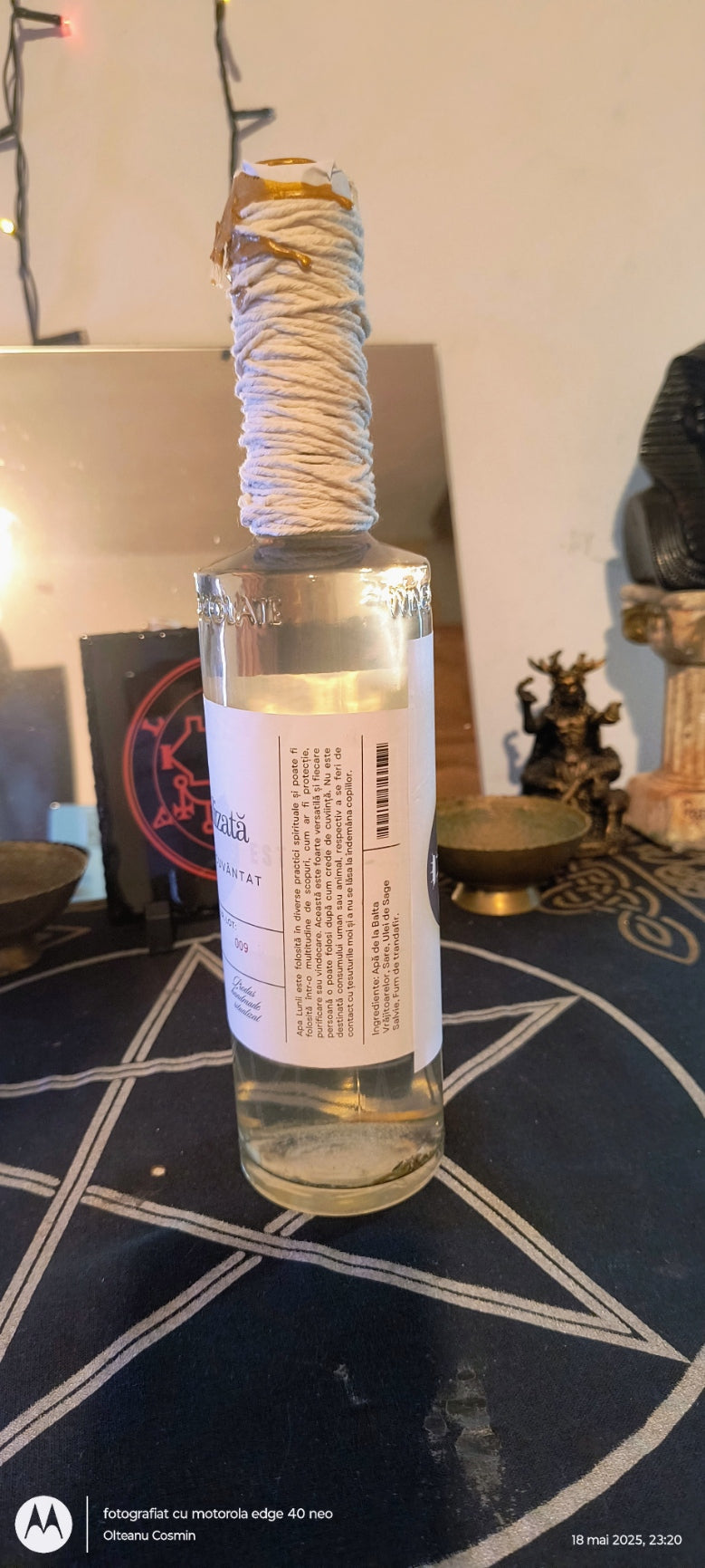 Apa Lunii ritualizată