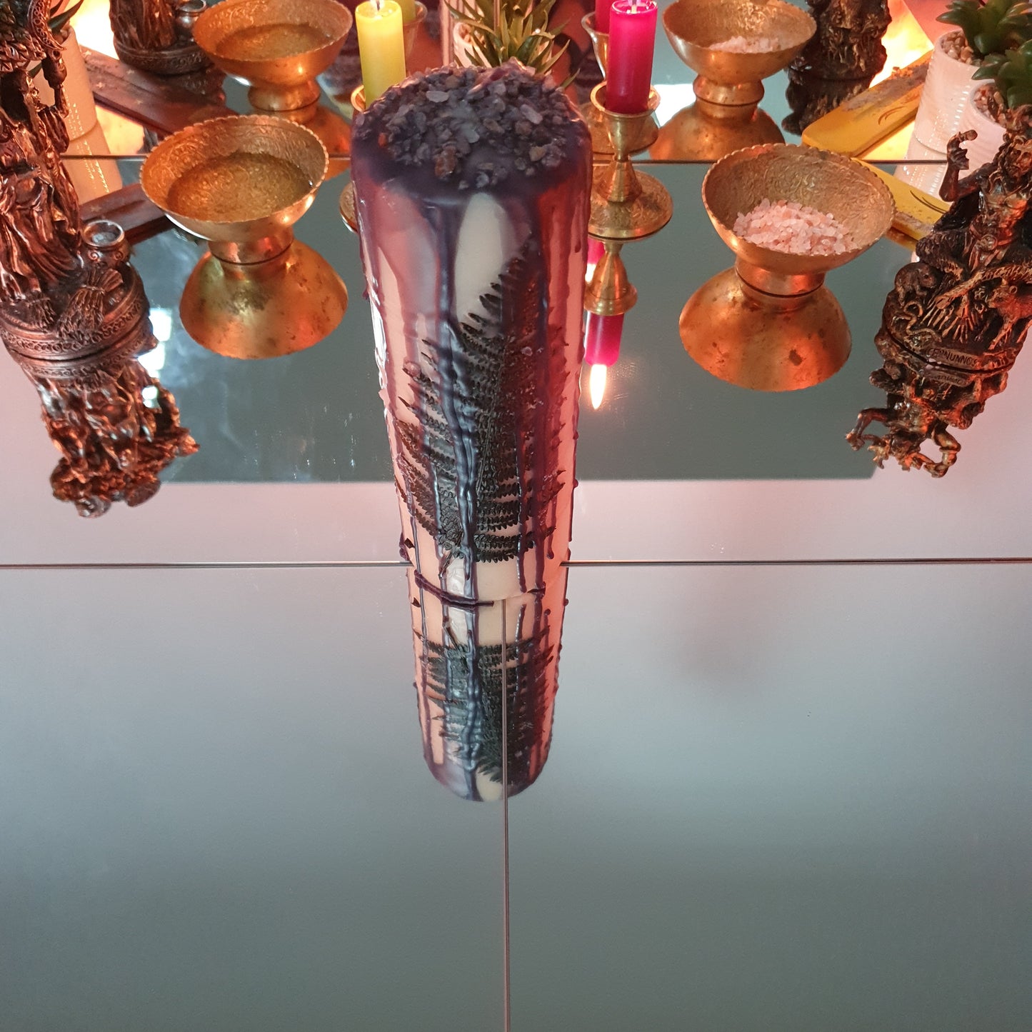 Candle against energy vampirism