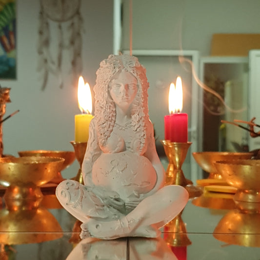 Statueta Gaya