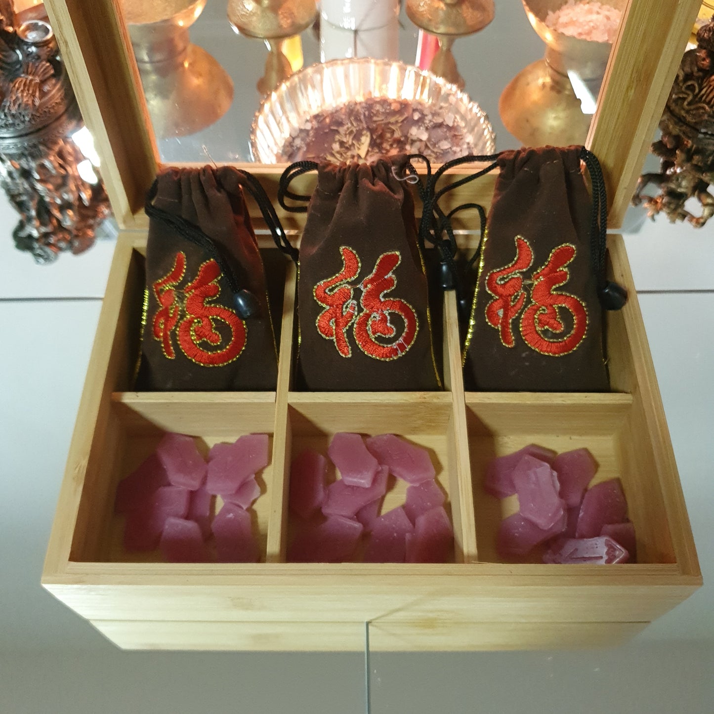 Set rune cu saculet